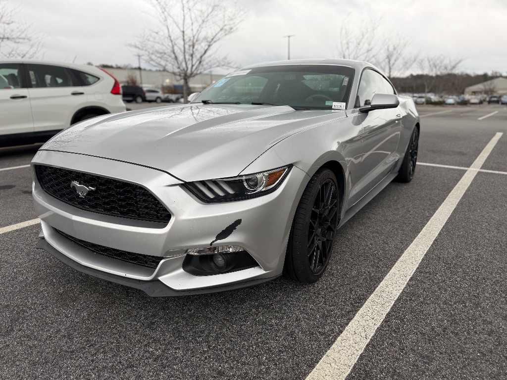 2015 Ford Mustang EcoBoost's photo